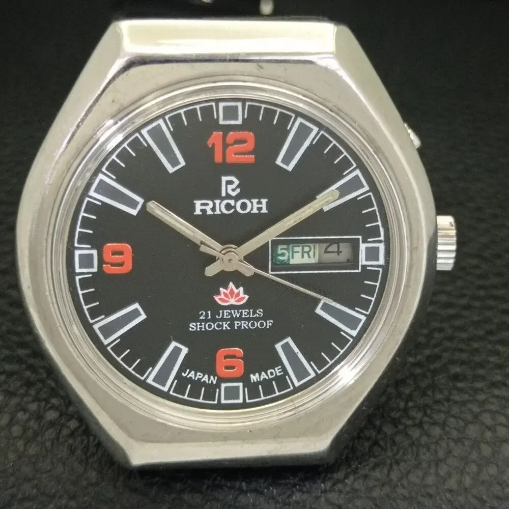 Vintage 1978 Ricoh Automatic Mens Silver Watch W/daydate & Red accents
